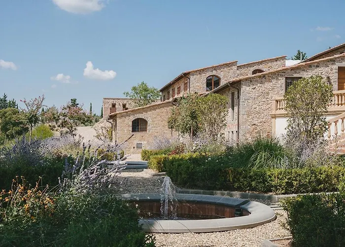 Willa Tenuta Casenuove, Tuscany, Italy *